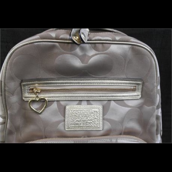 Coach Signature Daisy Poppy Backpack - Picture 7 of 10